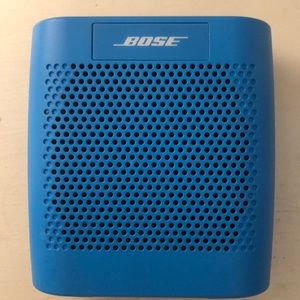 Bose Color Soundlink speaker